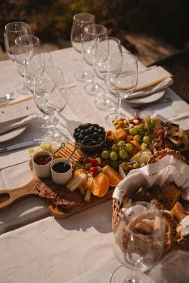 Thumbnail Premium Aged Vinho Verde Wine Tasting at Quinta das Pirâmides