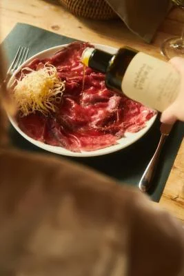 Thumbnail Gourmet-Tour durch das Trentino: Wein, Olivenöl und Grappa zwischen dem Gardasee und Rovereto