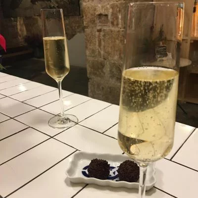 Thumbnail Vols de vins espagnols au bar à vins Agüita à Barcelone