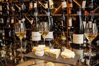 Thumbnail Degustazione di vino e formaggio alla Bastiglia di Parigi