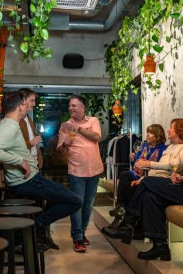 Thumbnail Liubliana: Cata de vinos naranjas con sumiller