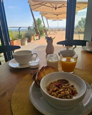 Thumbnail Wine Tasting and Overnight Stay for Two at Piccolo Bacco dei Quaroni – Oltrepò Pavese
