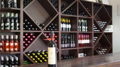 Thumbnail Excursión Privada de un Día por las Rutas del Vino: Corinto-Antigua Nemea y Cata de vinos