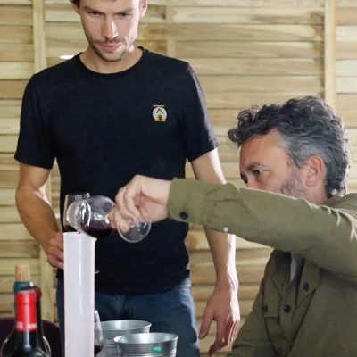 Thumbnail Create Your Own Wine Workshop at La Micro Winerie in Bordeaux