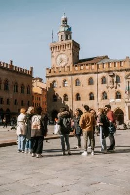 Thumbnail Tour enogastronomico a Bologna in piccolo gruppo con una guida locale