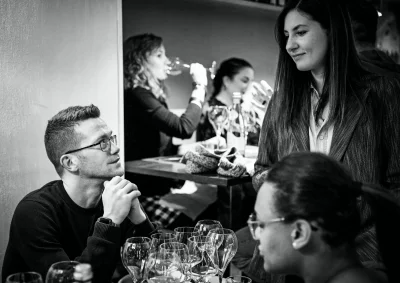 Thumbnail Cicchetti & Wine Experience en la Piazza dei Signori - Saborea Vicenza como un lugareño