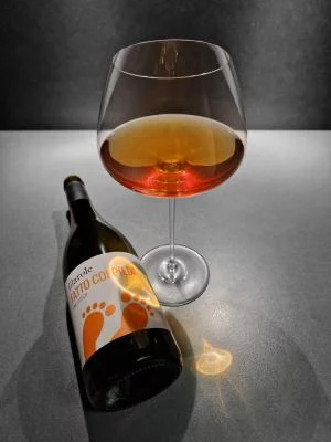 Thumbnail Experiencia de cata de vinos naranjas en Filarole, en el Valle de Tidone