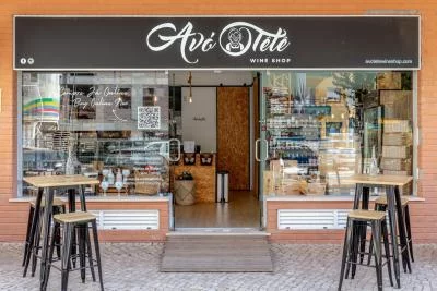 Thumbnail Algarve Wine Tasting – 3 Regional Wines at Avó Têtê