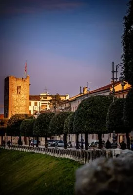 Thumbnail Bassano del Grappa Wandertour mit authentischem Grappa-Erlebnis