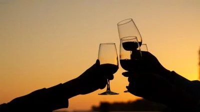 Thumbnail Oporto: Cata de vinos en yate privado de edición limitada con experto en vinos