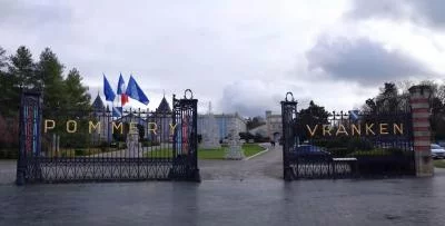 Thumbnail Excursion VIP en Champagne au départ de Lyon : Visite de caves et dégustation à Epernay, Visite de vignobles et dégustation à Aÿ