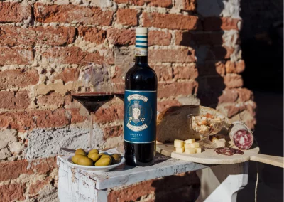 Thumbnail Cata de vinos y aceite de oliva ecológicos en Casale Terzo, en Colle di Val D'Elsa
