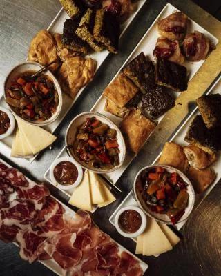 Thumbnail Almuerzo entre los viñedos de Franciacorta en Tenuta Ambrosini