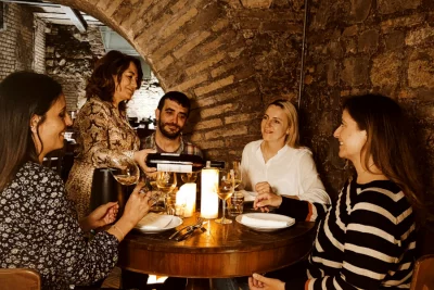 Thumbnail Cena con abbinamento di vini a lume di candela nelle Antiche Terme di Agrippa a Roma