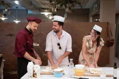 Thumbnail Esperienza in Toscana per piccoli gruppi: Vino, lezioni di cucina e borghi medievali
