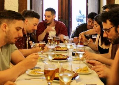 Thumbnail Il vero gusto di Lisbona: Tapas portoghesi, vino e bevande a sorpresa