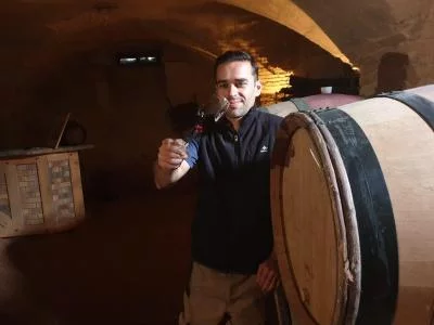Thumbnail Degustazione di vini al Domaine Alexandre Burgaud nel Beaujolais