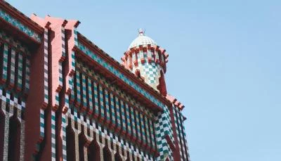 Thumbnail Barcelona: Private Gràcia-Stadtteiltour mit Wermut und lokalen Verkostungen