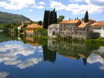 Thumbnail Excursión Privada de Medio Día por la Gastronomía y el Vino de Bosnia desde Dubrovnik