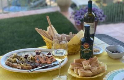 Thumbnail Vermentino wine & EVO Oil tasting with Val Prino garden delights at Azienda Agricola Benza