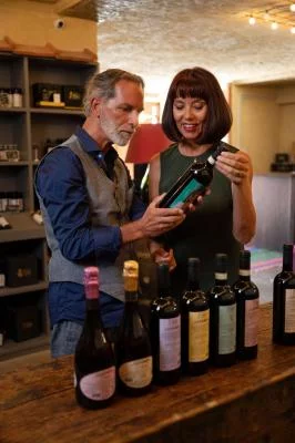 Thumbnail San Gimignano : La cave noble Dégustation de vin à Poggio ai Laghi