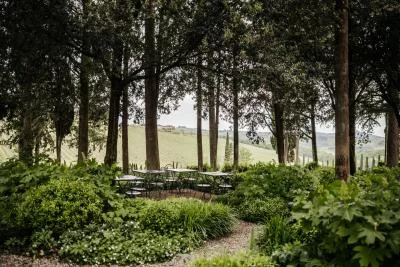 Thumbnail Ruffino Timeless Garden Wine Experience (Expérience de vin dans un jardin intemporel)