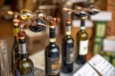 Thumbnail Visite des vignobles de Montepulciano et Montalcino avec déjeuner au départ de Florence