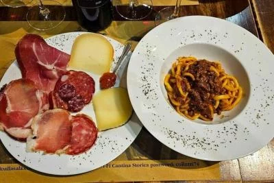 Thumbnail Tour del vino di Montepulciano e Montalcino con pranzo da Firenze
