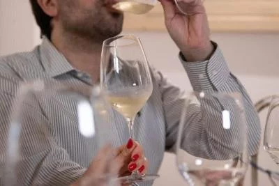 Thumbnail Ruta de cata de vinos espumosos y Chianti por el centro histórico de Siena