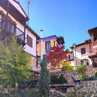 Thumbnail Salónica: Excursión tradicional por el pueblo de Arnea en Halkidiki con degustación de miel, café y vino