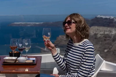 Thumbnail Sapori di Santorini: Wine tour privato al tramonto