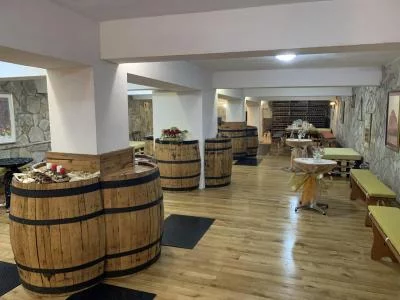 Thumbnail Cata de vinos en Villa Vinífera en el Valle de Tracia