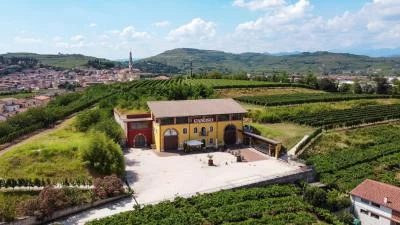 Immagine principale di Azienda Vinicola Canoso (Valpolicella, Soave)