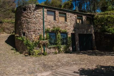 Imagen principal de Quinta das Escomoeiras (Vino Verde, Basto)