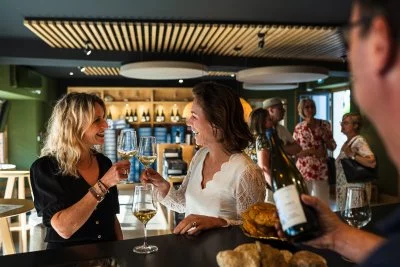 Main image of Céline et Frédéric Gueguen (Chablis, Petit Chablis)