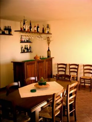 Immagine principale di LA BADIA (Langhe, Monferrato, Moscato d'Asti, Alta Langa, Colline Astigiane)